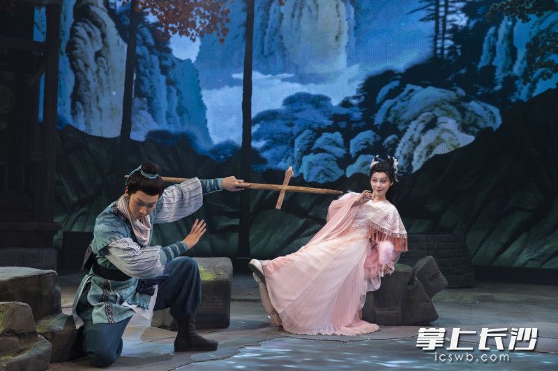 《新刘海砍樵》剧照 均为湖南省花鼓戏保护传承中心供图