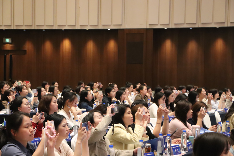 论坛现场。 论坛现场。