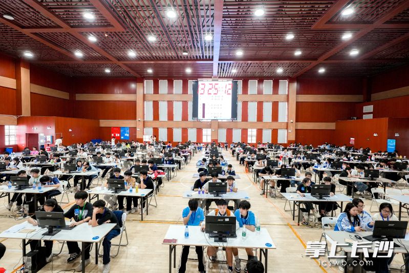 2024年长沙市黄炎培职业教育奖创业规划大赛模拟专项赛比赛现场。照片由学校提供。