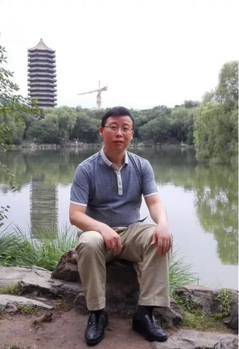 龚日辉