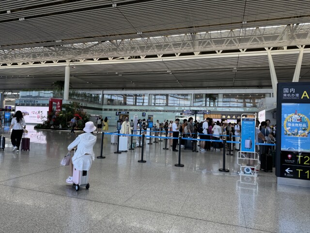 A view of Changsha Huanghua International Airport during the summer travel rush. (Photo/Yu Miao)