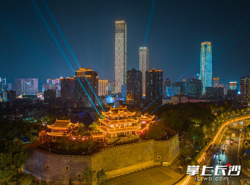 Changsha Evening News/Zou Lin, Wang Zhiwei