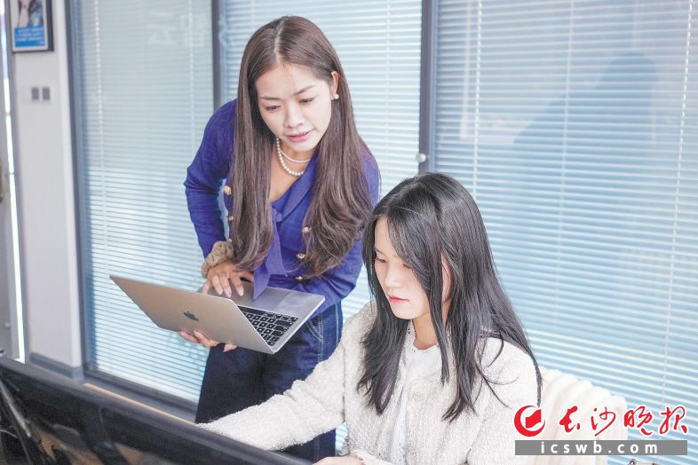 Photo by He Wenrui from Changsha Evening News.