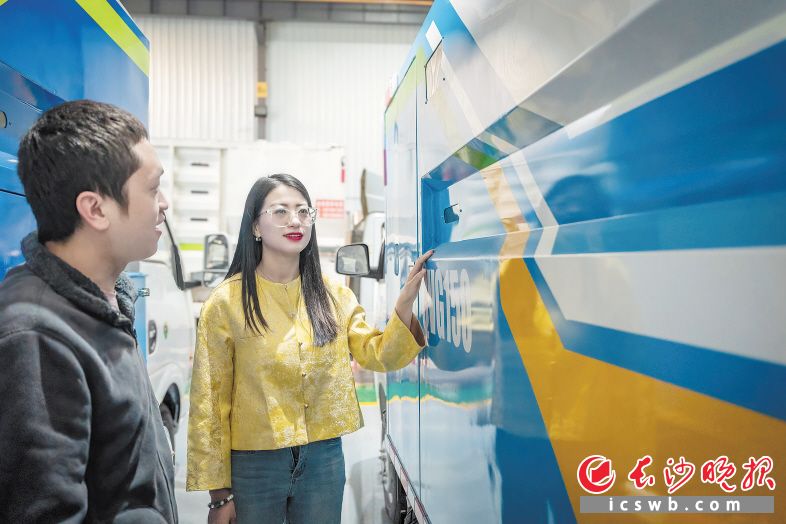 Photo by Chen Fei from Changsha Evening News.