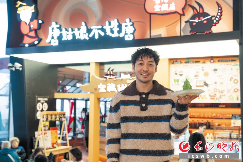 Photo by Zhou Shuyi from Changsha Evening News.