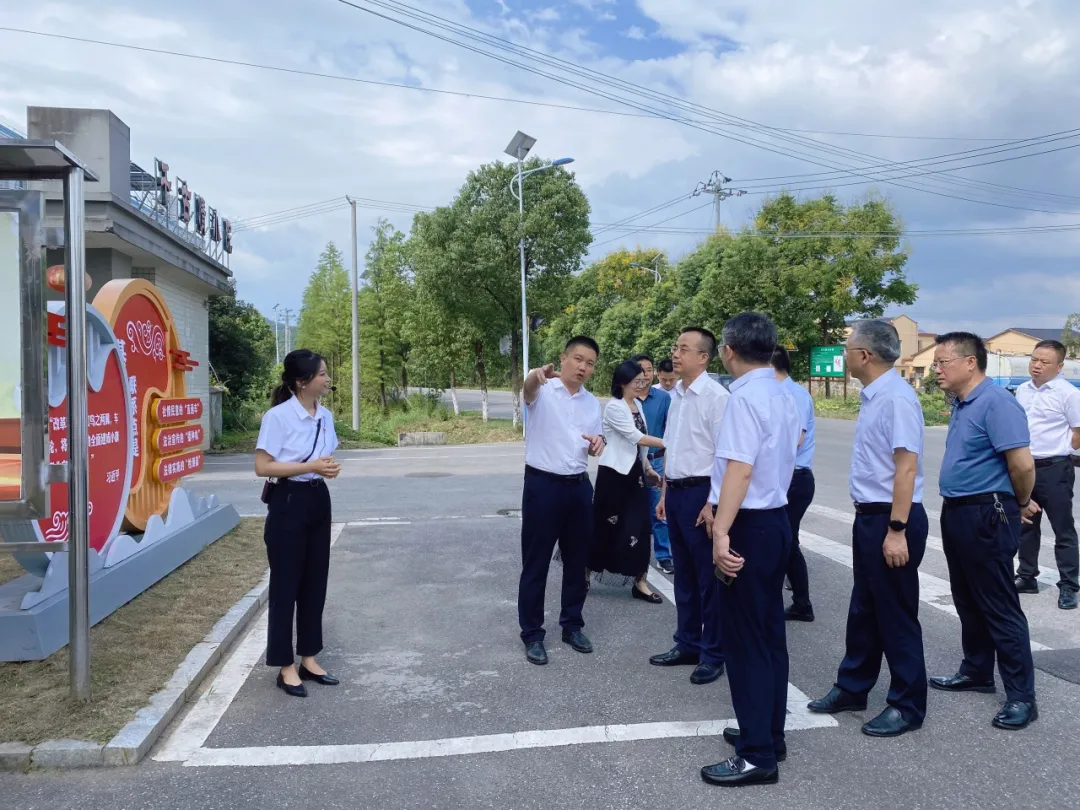 2024年8月28日，长沙市人大常委会调研黄材镇基层立法联系点。