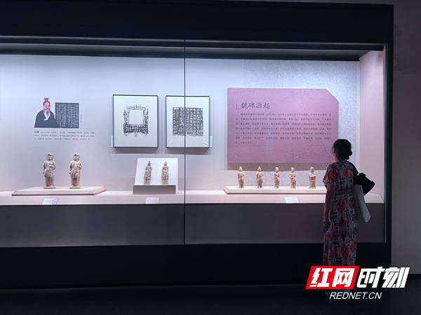 “承汉启唐——北朝书法与雕塑艺术展”现场。袁思蕾摄