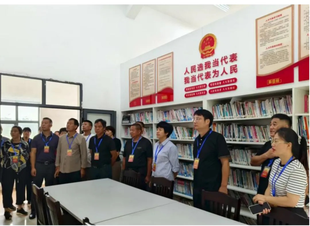 集中参观代表联络站建设